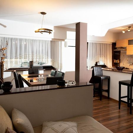 דרובטה-טורנו-סברין Apartament Central 1 מראה חיצוני תמונה